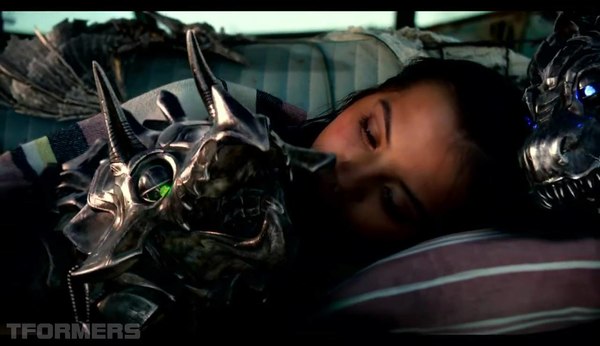 Transformers The Last Knight Extended Kids Choice Awards Trailer Gallery  021 (21 of 447)